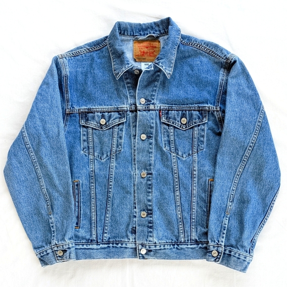 Levi's Standard Trucker Denim Jean Jacket Size Large 70507